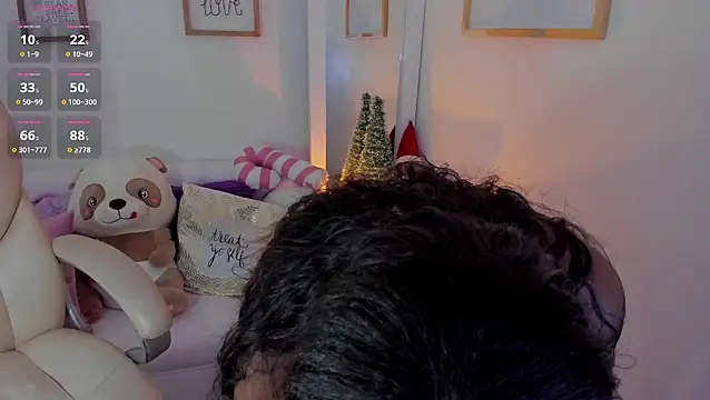 Snapshot of zobe_love chatting on 12/04/25, 06:27 zobe love online show from 12/04/25, 06:27