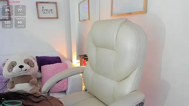 zobe love online show from 06/26/26, 04:55