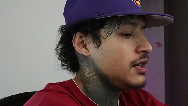 trieone online show from 09/18/25, 04:09