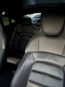 Snapshot of Viola_Beck chatting on 09/28/25, 05:02 Viola Beck online show from 09/28/25, 05:02