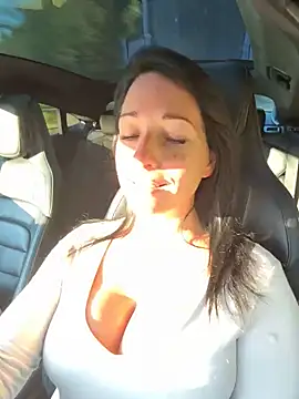 Snapshot of Viola_Beck chatting on 10/02/25, 06:42 Viola Beck online show from 10/02/25, 06:42