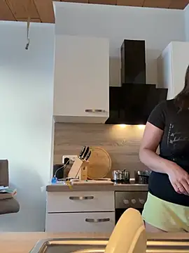 Viola Beck online show from 07/10/26, 03:47