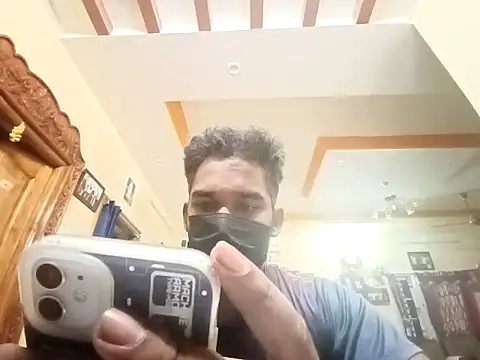 Snapshot of luckyloki chatting on 02/19/25, 01:50 luckyloki online show from 02/19/25, 01:50