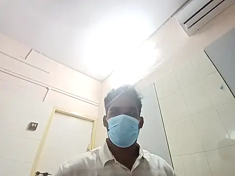 Snapshot of luckyloki chatting on 02/26/25, 06:04 luckyloki online show from 02/26/25, 06:04