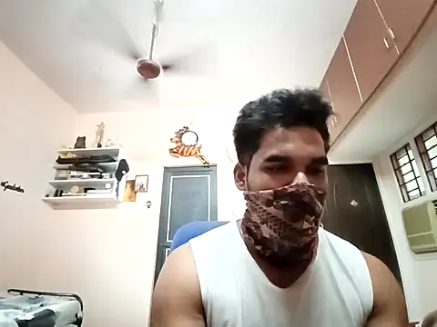 Snapshot of luckyloki chatting on 03/16/25, 05:47 luckyloki online show from 03/16/25, 05:47