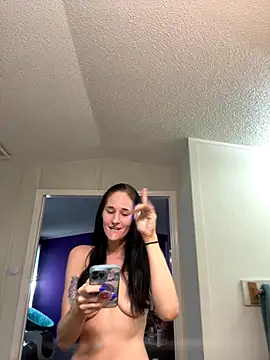 lolabunny9 online show from 09/17/25, 01:13