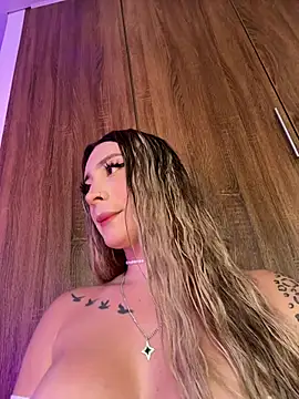 bunny bicht online show from 07/23/26, 08:29