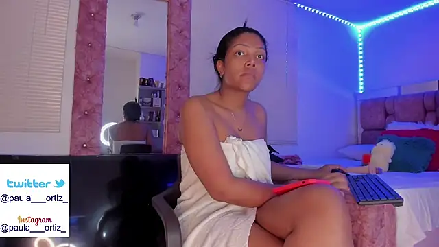 Snapshot of canelita_passion_ chatting on 02/25/25, 04:46 canelita passion online show from 02/25/25, 04:46