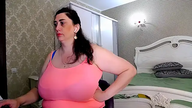 Evelyn Shy online show from 07/29/26, 08:12