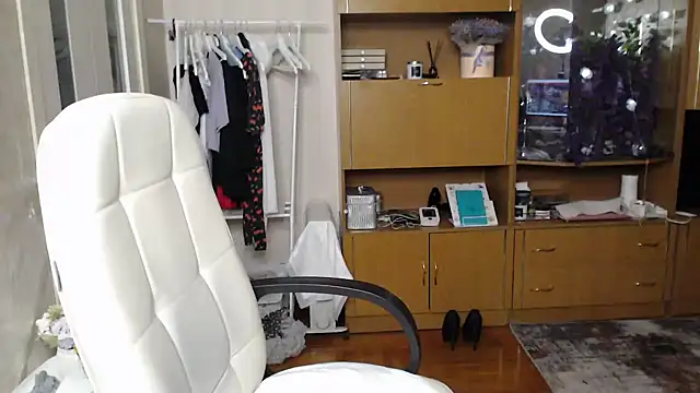 Mika Passion online show from 10/11/25, 07:56