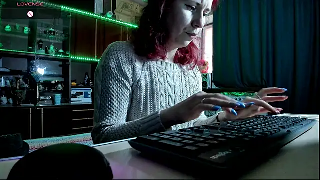 Snapshot of pa1e_pr1ncess chatting on 02/02/25, 01:30 pa1e pr1ncess online show from 02/02/25, 01:30