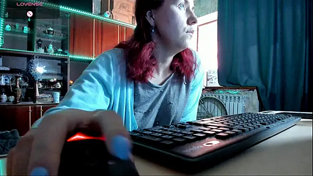 Snapshot of pa1e_pr1ncess chatting on 02/05/25, 12:06 pa1e pr1ncess online show from 02/05/25, 12:06