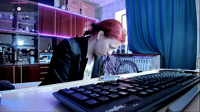 Snapshot of pa1e_pr1ncess chatting on 03/01/25, 06:46 pa1e pr1ncess online show from 03/01/25, 06:46