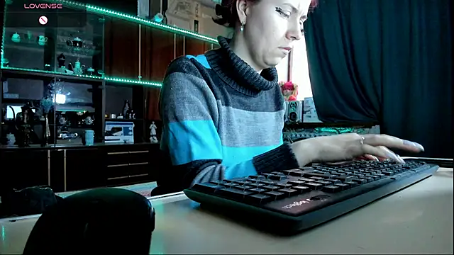 Snapshot of pa1e_pr1ncess chatting on 03/03/25, 06:15 pa1e pr1ncess online show from 03/03/25, 06:15