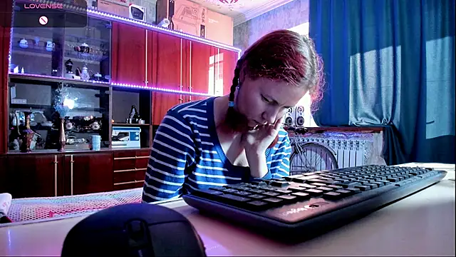 Snapshot of pa1e_pr1ncess chatting on 03/09/25, 12:53 pa1e pr1ncess online show from 03/09/25, 12:53