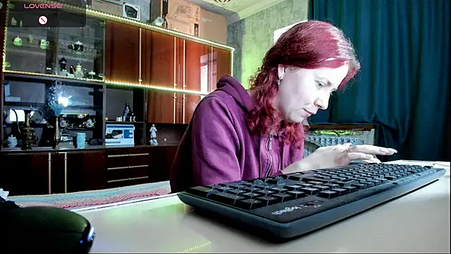 Snapshot of pa1e_pr1ncess chatting on 03/12/25, 09:34 pa1e pr1ncess online show from 03/12/25, 09:34