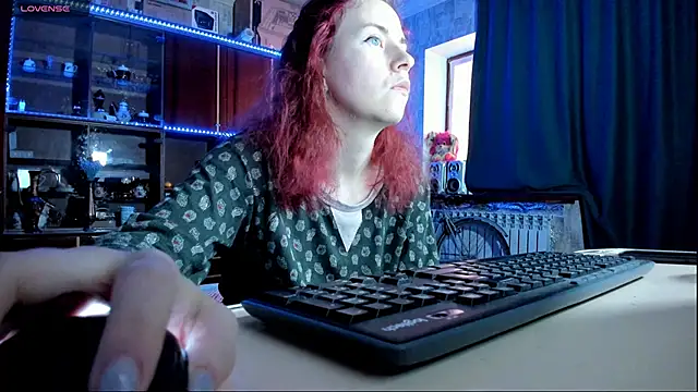 Snapshot of pa1e_pr1ncess chatting on 03/20/25, 05:24 pa1e pr1ncess online show from 03/20/25, 05:24