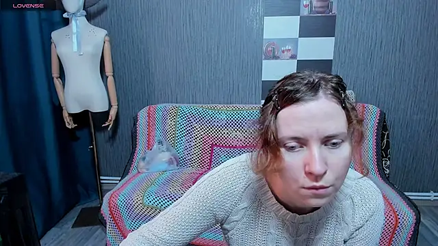 Snapshot of pa1e_pr1ncess chatting on 10/16/25, 07:20 pa1e pr1ncess online show from 10/16/25, 07:20