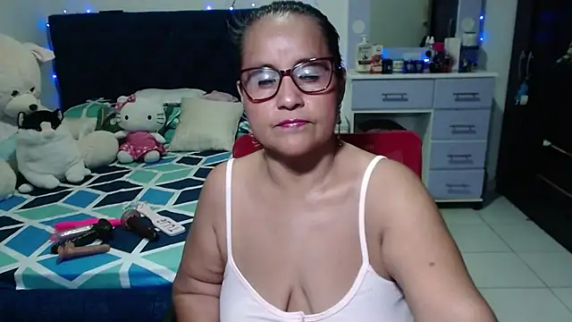 pervert mommy  online show from 12/19/25, 09:49