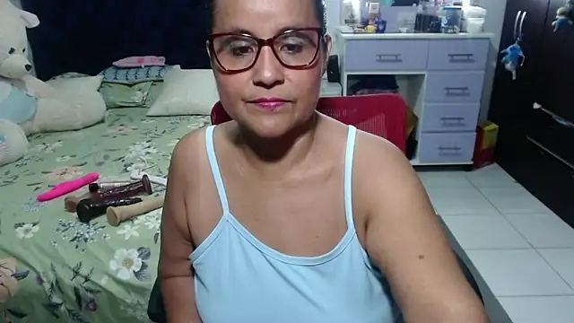 pervert mommy  online show from 02/19/26, 11:17