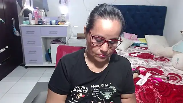 pervert mommy  online show from 05/24/26, 10:53