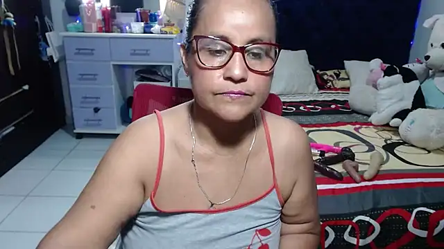 pervert mommy  online show from 06/07/26, 01:15