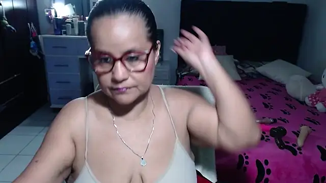 pervert mommy  online show from 07/18/26, 09:57