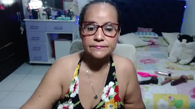 pervert mommy  online show from 07/28/26, 10:21