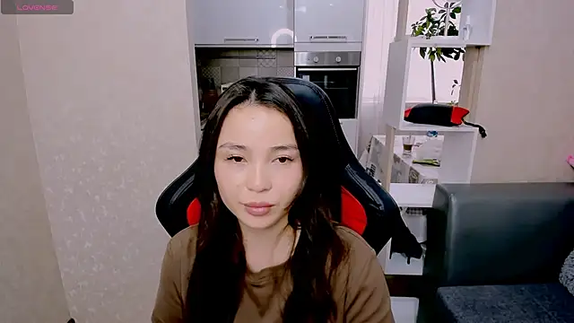 AyaMoon online show from 10/09/25, 05:16