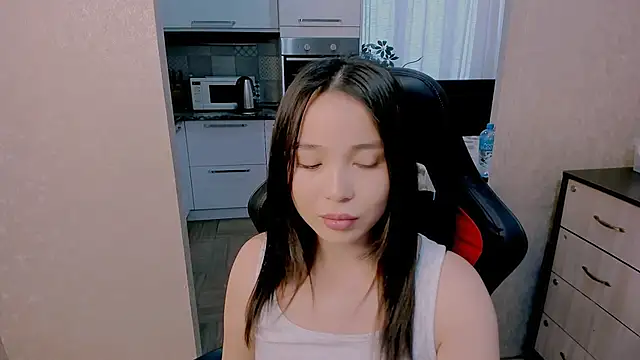 AyaMoon online show from 11/25/25, 05:07