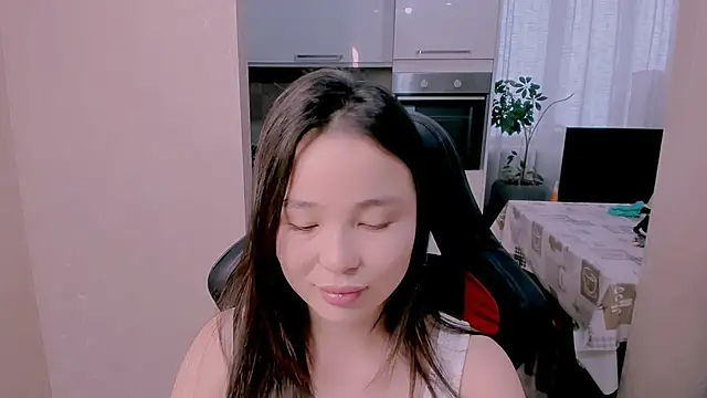 AyaMoon online show from 12/16/25, 04:50