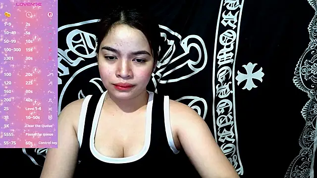  preciousmoira  online show from 07/13/26, 12:02