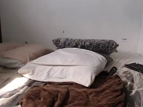 XHotJuicyBootyXX online show from 12/15/24, 01:00