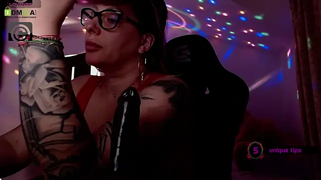 SonyaDevon online show from 05/16/26, 10:36