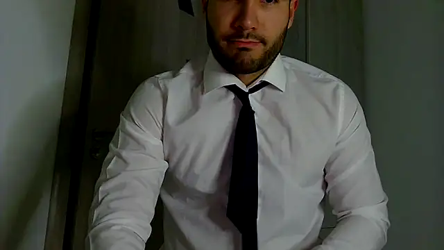 Justynn1 online show from 10/19/25, 08:53