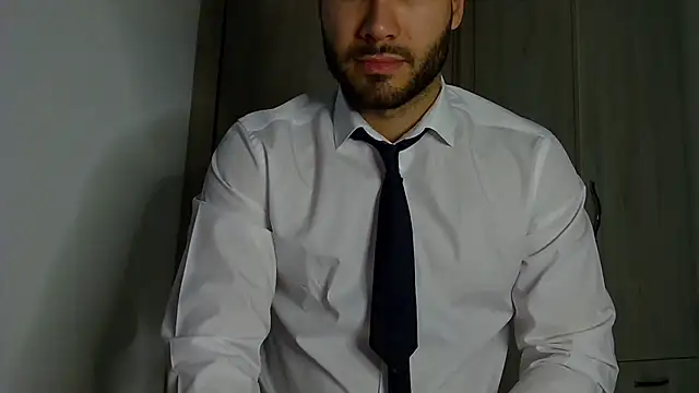 Justynn1 online show from 10/29/25, 09:49