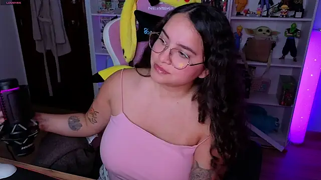 Sweet sully   online show from 11/07/25, 09:09