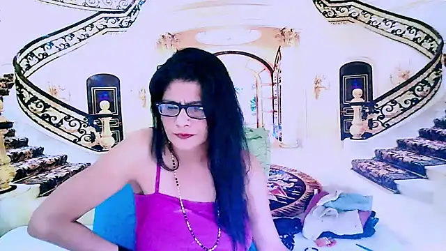 IndianAllure online show from 12/27/24, 05:31