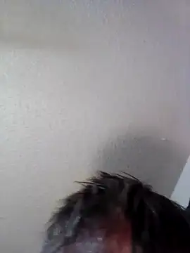 Snapshot of klamper chatting on 10/22/25, 11:54 klamper online show from 10/22/25, 11:54