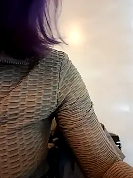 Frost foxy online show from 12/29/24, 05:42