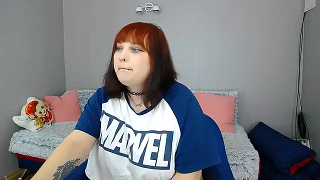 Estheri online show from 12/09/24, 11:04