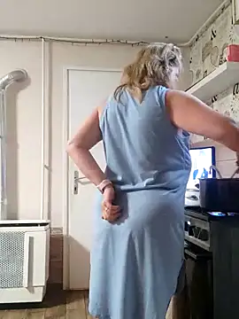 Elza01 online show from 10/01/25, 05:13