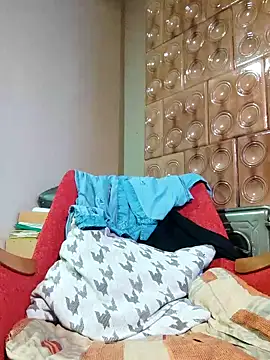 Elza01 online show from 10/04/25, 05:55