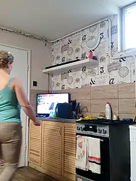 Elza01 online show from 10/08/25, 05:16