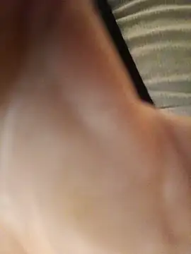 Snapshot of nicali78 chatting on 10/03/25, 12:46 nicali78 online show from 10/03/25, 12:46