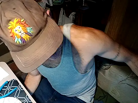 Snapshot of nicali78 chatting on 10/15/25, 06:08 nicali78 online show from 10/15/25, 06:08