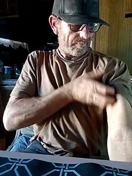 Snapshot of nicali78 chatting on 10/30/25, 11:27 nicali78 online show from 10/30/25, 11:27