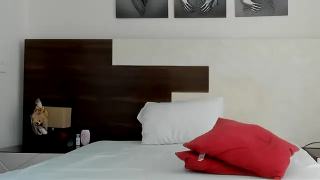 SexyCaitlynHot online show from 06/09/26, 08:20