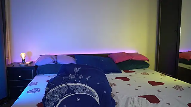 Snapshot of TiffanyPierce chatting on 11/01/25, 09:17 TiffanyPierce online show from 11/01/25, 09:17