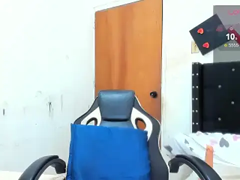 ebonnylatinx online show from 02/08/25, 07:59